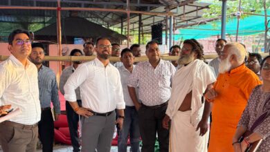 ग्राम मदकूद्वीप में निर्माण व विकास कार्यों का लोकार्पण एवं शिलान्यास 26 अप्रैल को कलेक्टर ने किया कार्यक्रम स्थल का निरीक्षण,