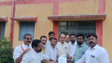 कांग्रेस कमेटी के प्रतिनिधि मंडल कोसाबाडी पहुंचे..
