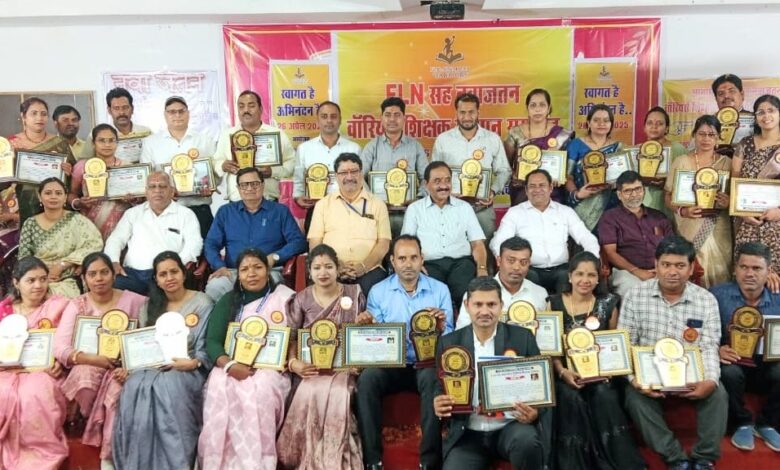 जिले के एफ. एल. एन. सह नवाजतन वारियर्स का हुआ रायपुर में सम्मान जिले के एफ. एल. एन. सह नवाजतन वारियर्स का हुआ रायपुर में सम्मान