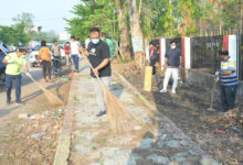 अंतर्राष्ट्रीय श्रमिक दिवस पर कलेक्टोरेट में चलाया गया विशेष स्वच्छता अभियान