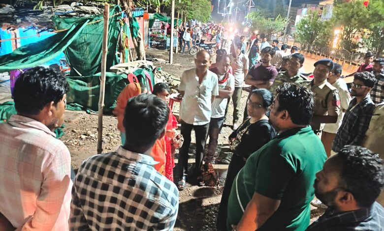 मुंगेली में अतिक्रमण और गंदगी पर प्रशासन ने की कार्रवाई, 26 दुकानदारों पर जुर्माना मुंगेली में अतिक्रमण और गंदगी पर प्रशासन ने की कार्रवाई, 26 दुकानदारों पर जुर्माना