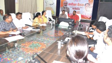 राजस्व मामलों में पेंडेंसी को लेकर कलेक्टर हुए नाराज,अपर कलेक्टर, एसडीएम सहित 21 अधिकारियों को थमाया नोटिस