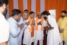 श्री शिवमहापुराण का आज 6 वा दिवस में अंतर्राष्ट्रीय कथा  वाचक गिरी बापू द्वारा भगवान महादेव की सुंदर महिमा का गायन किया