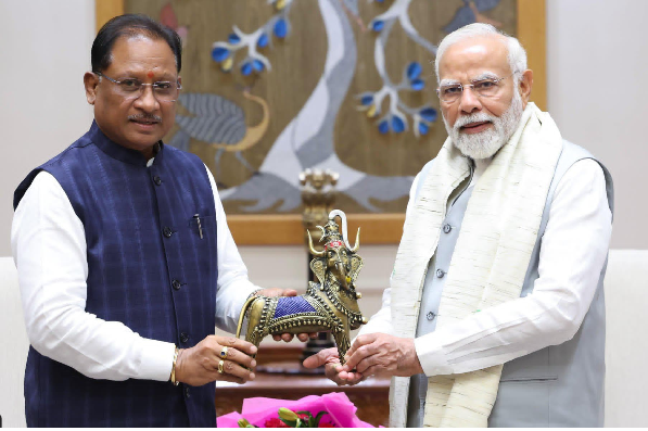 मुख्यमंत्री साय ने प्रधानमंत्री मोदी से की भेंट, छत्तीसगढ़ के नक्सल उन्मूलन और विकास कार्यों पर हुई चर्चा मुख्यमंत्री साय ने प्रधानमंत्री मोदी से की भेंट, छत्तीसगढ़ के नक्सल उन्मूलन और विकास कार्यों पर हुई चर्चा